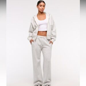 A&F High Rise Sunday Wide Leg Sweatpant in Light Blue NWT